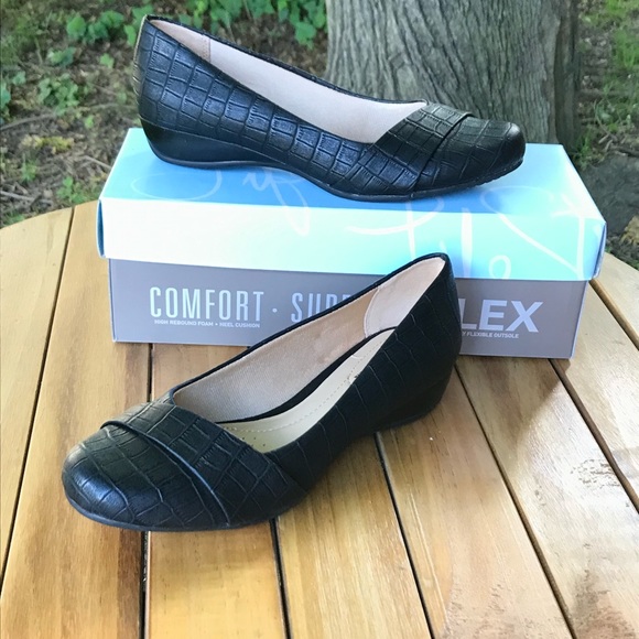 Life Stride Shoes - Life Stride☀️Black Dylan croc loafers